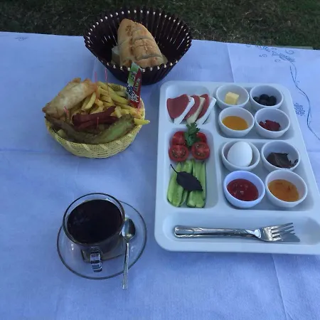 Parque de Campismo Mola Guzelyali (Canakkale)